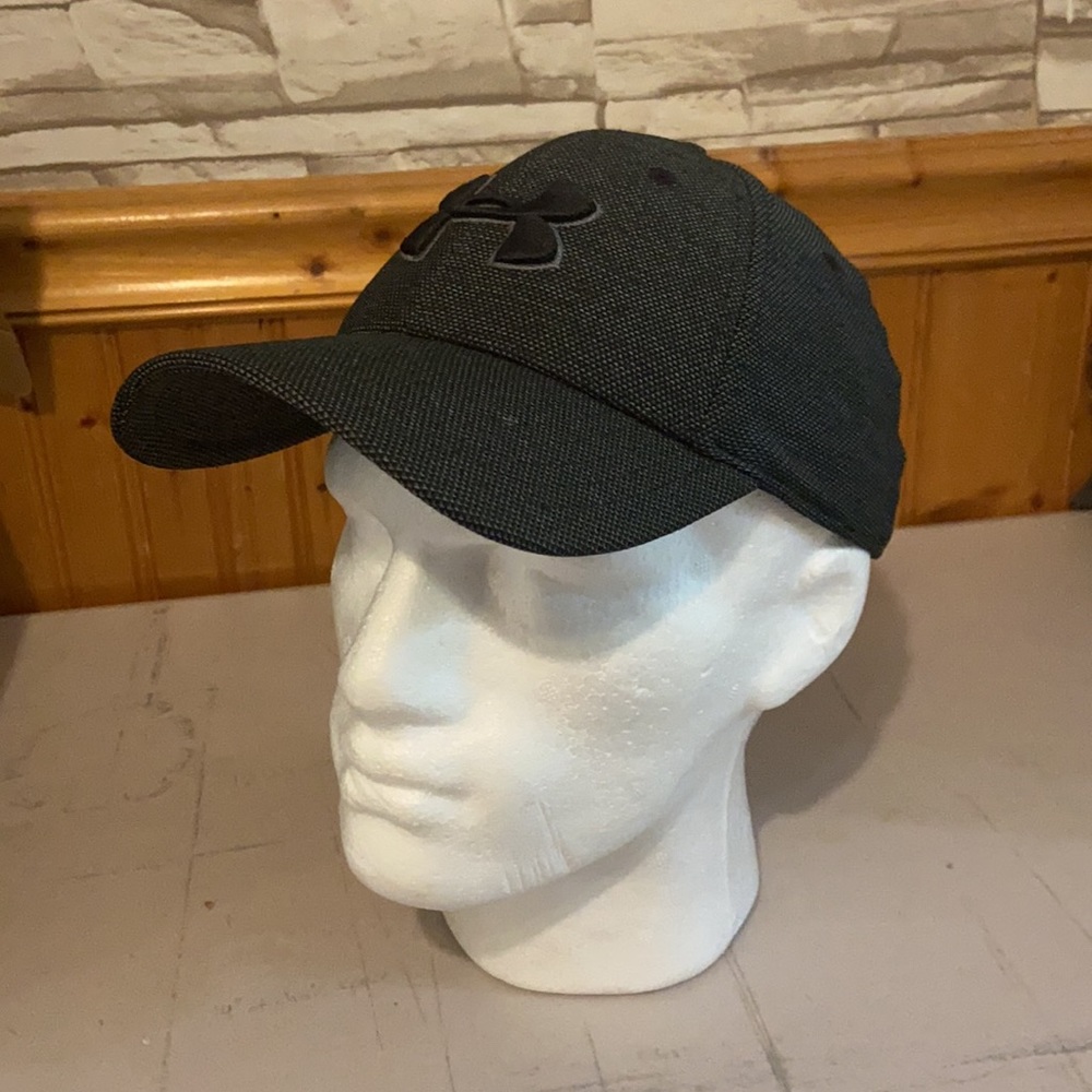 Under Armour Heathered Blitzing 3.0 Hat